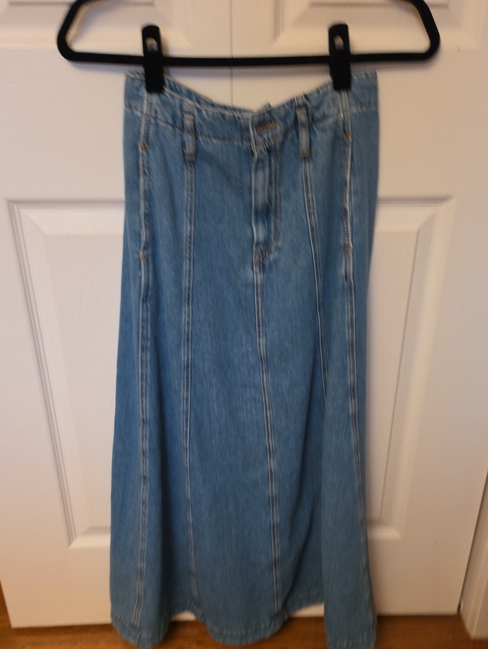 Women's Wide Leg Denim Pants in Blue